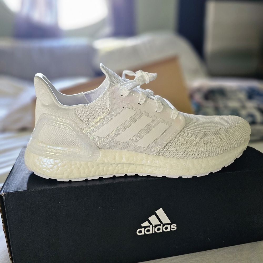 2022 Adidas ultra boost size 11
